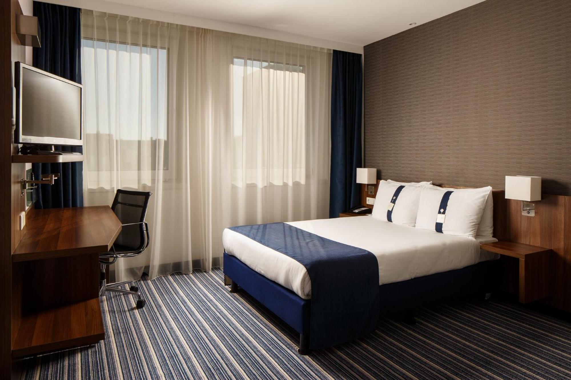 Holiday Inn Express Arnhem, An Ihg Hotel Esterno foto